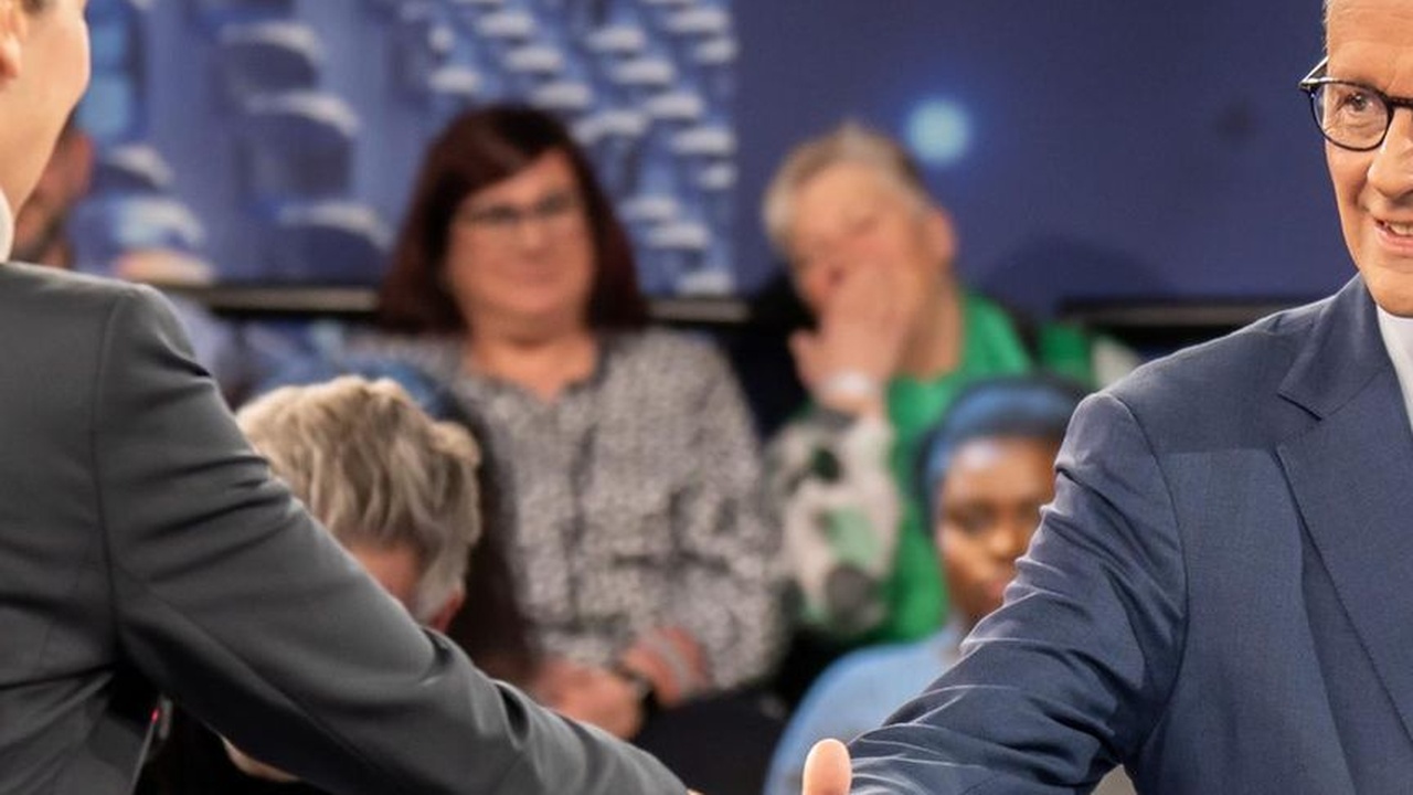 Weidel kritisiert Regierungserklärung von Merz