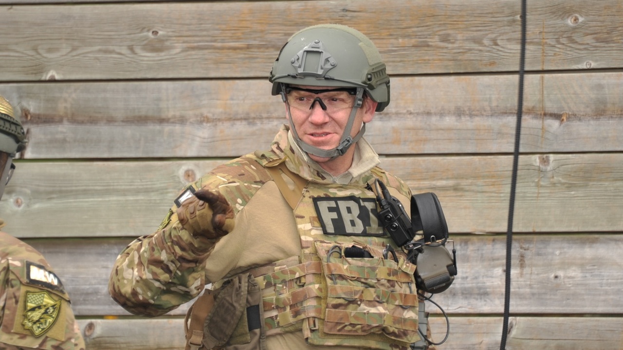 FBI-Untersuchung von demokratischen Abgeordneten wegen Warnungen an die Militärtruppen