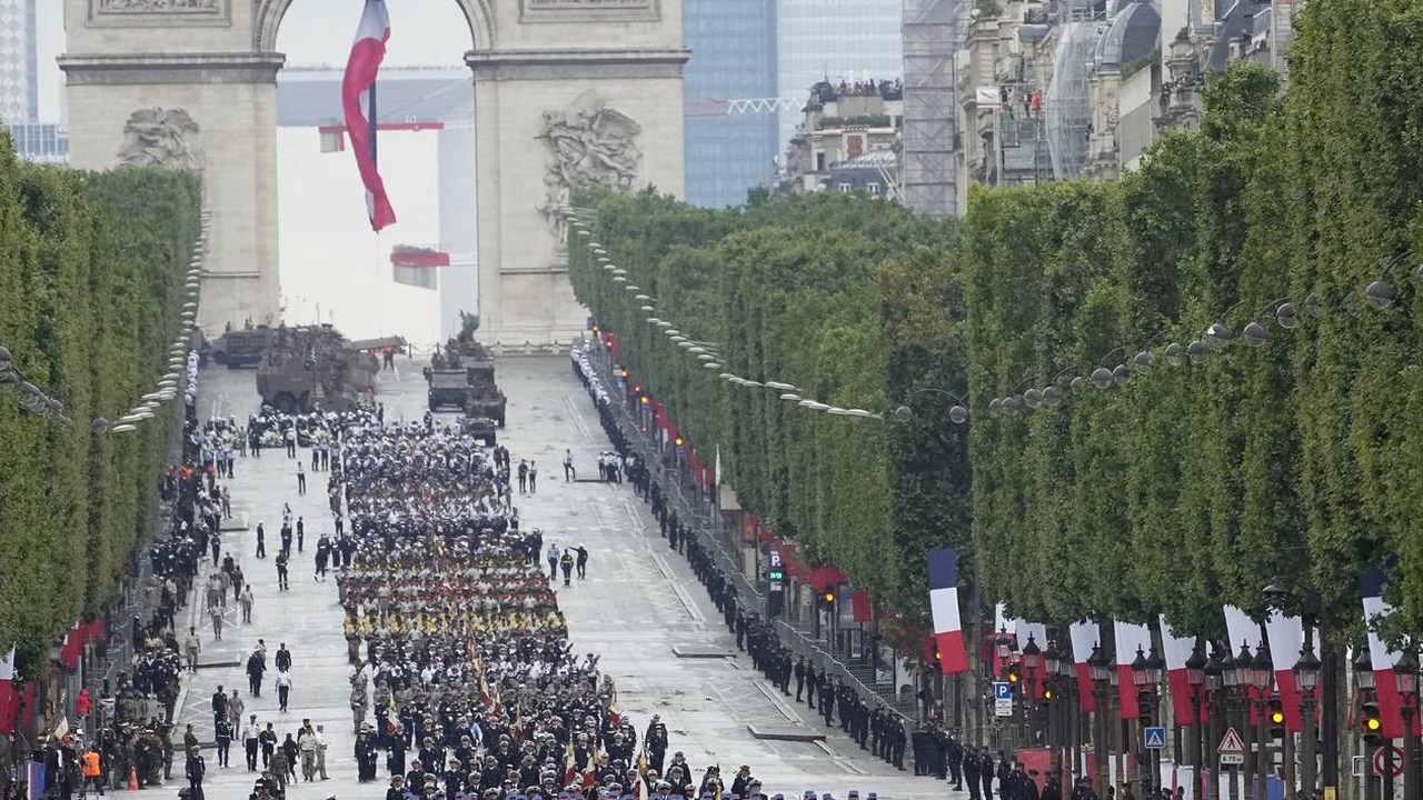 Frankreich plant neuen freiwilligen Wehrdienst