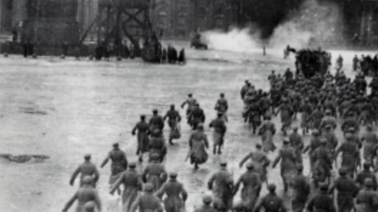 Die Stürmung des Winterpalasts im Jahr 1917