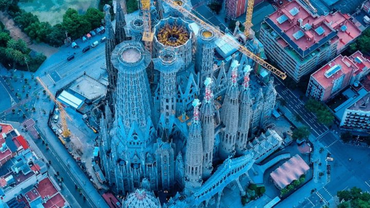 Fertigstellung der Sagrada Família