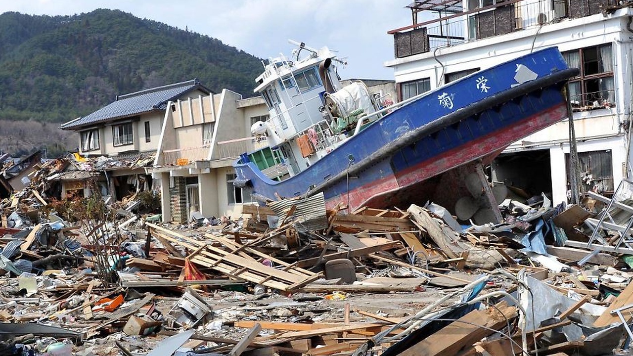 Tsunami-Warnung für Nordosten Japans wegen Erdbeben