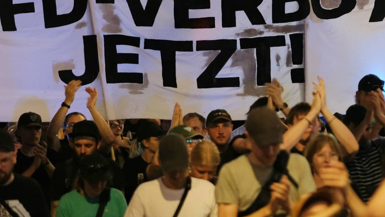 AfD-Fraktion lehnt Social-Media-Verbot für Jugendliche ab