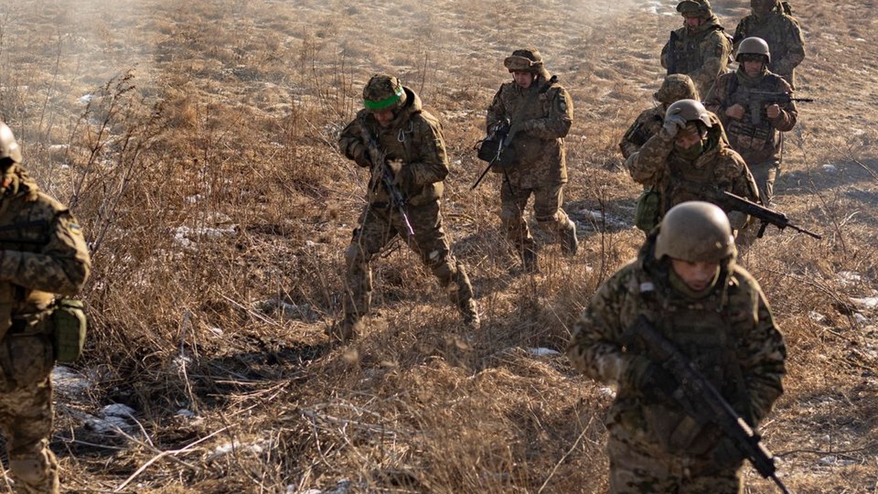 Großbritannien und Frankreich senden Truppen nach Ukraine