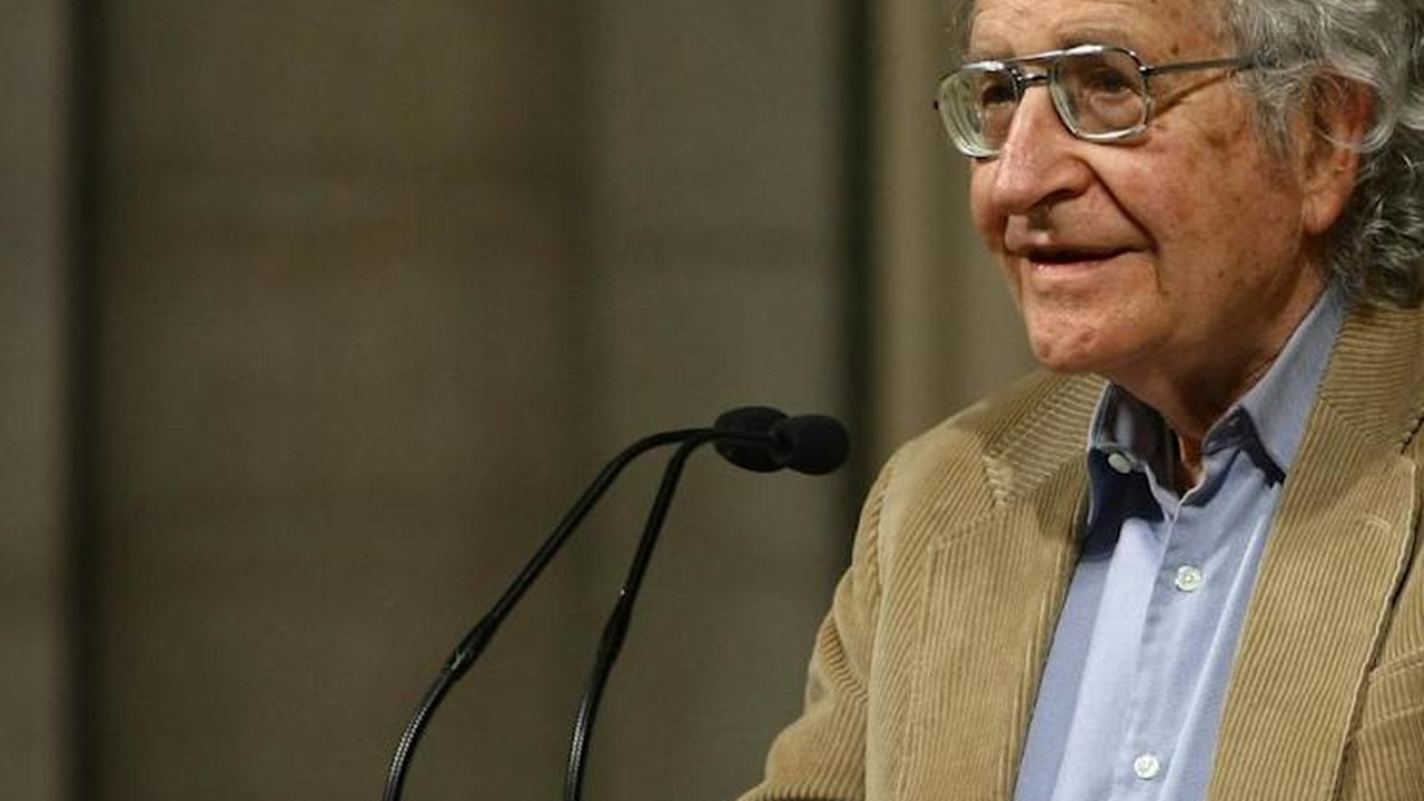 Kontrolle der Wahrheit: Chomsky und die politische Opposition
