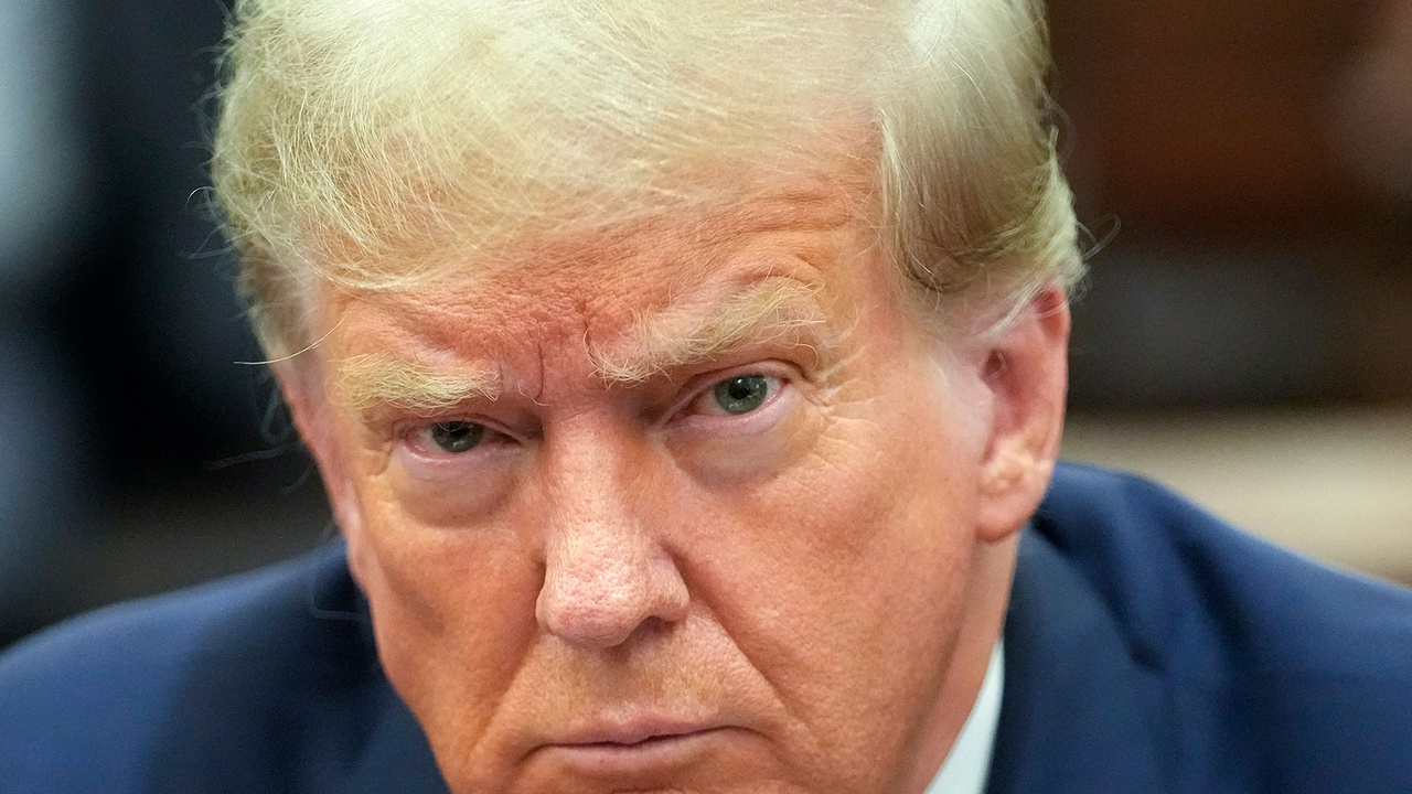 Kritik an undeclared Wars und Präsidentschaft Trumps