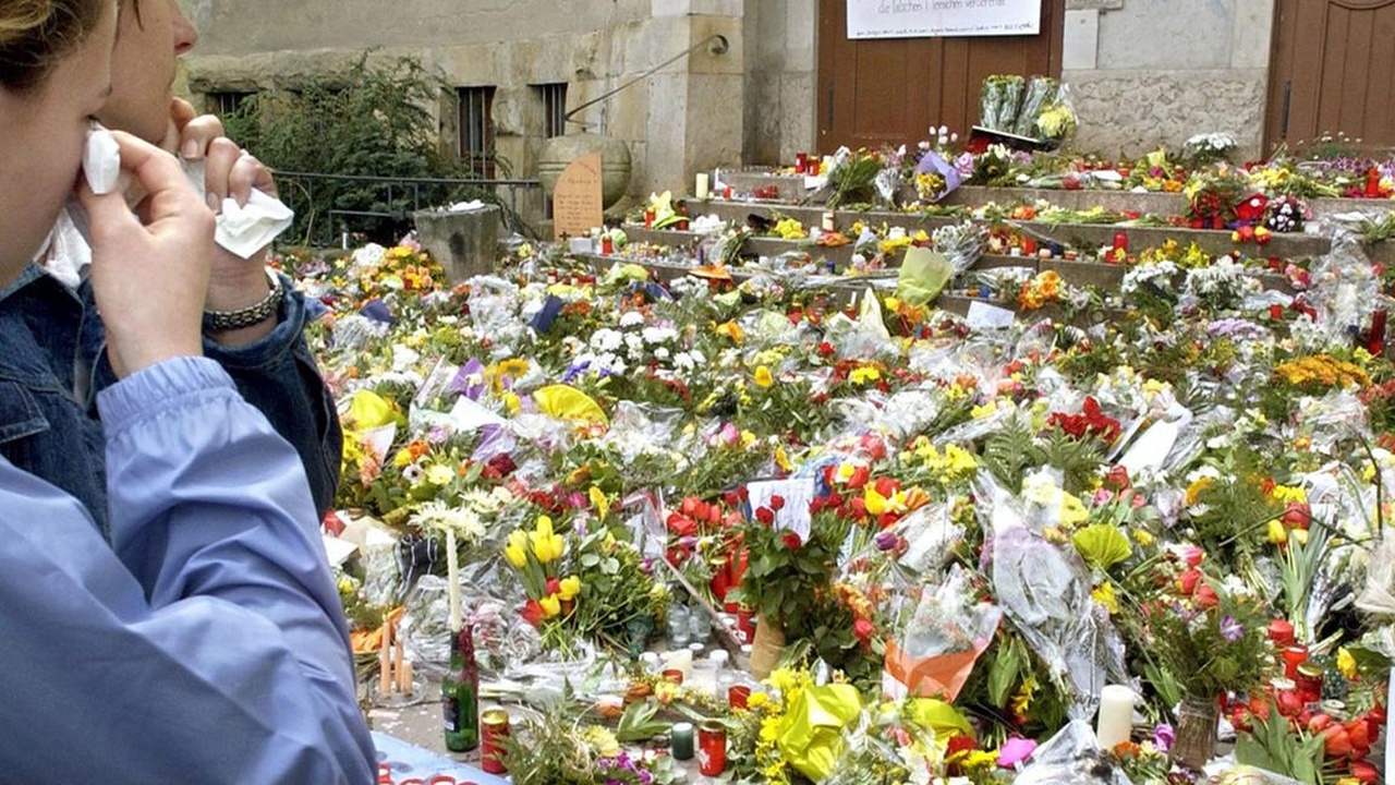 Amoklauf in Kanada: Zehn Tote nach Selbstmordattentat einer jungen Frau