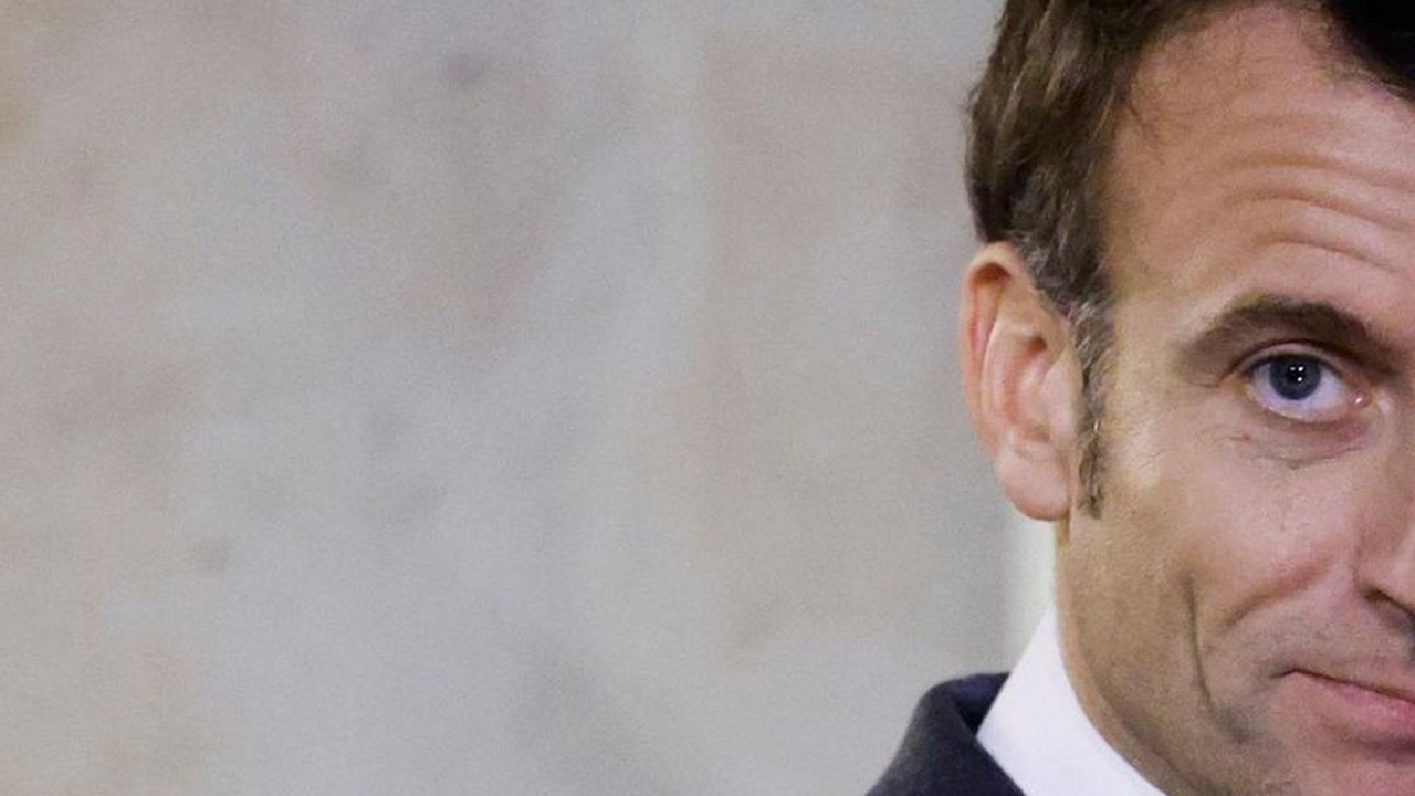 Frankreichs Staatspräsident Macron fordert Ruhe und Respekt nach Mord an rechter Demonstrantin