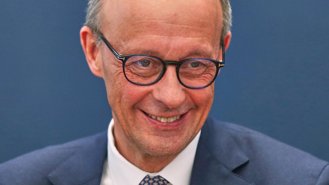 Friedrich Merz wird erneut Parteichef der CDU