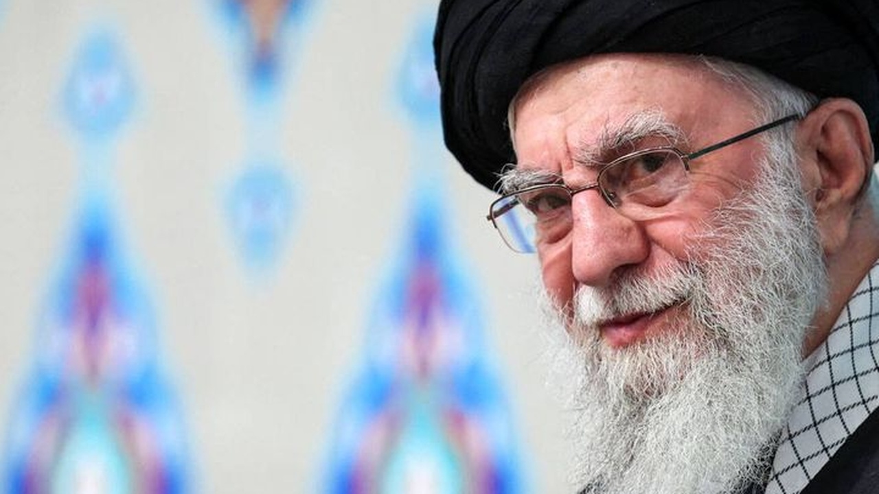 Rache droht Iran nach Tötung von Ajatollah Ali Chamenei durch USA und Israel