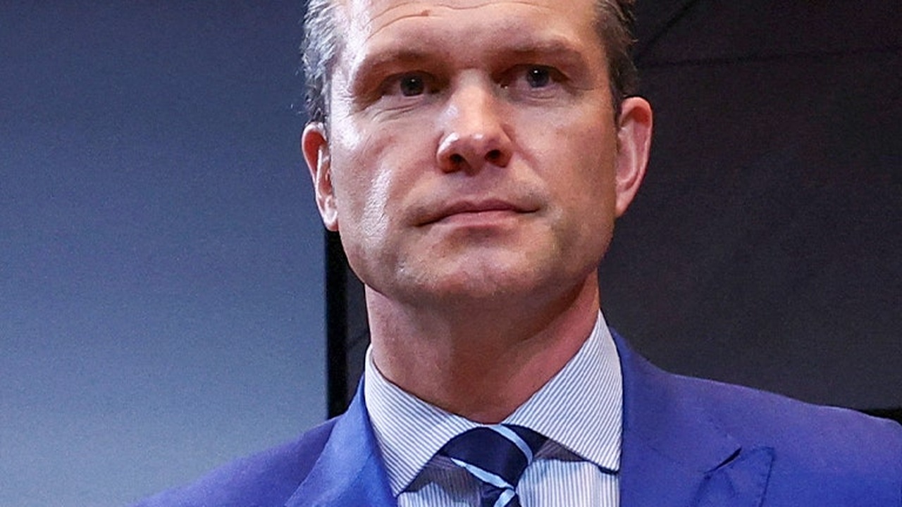 US-Kriegsminister Pete Hegseth droht weiteren militärischen Schritten gegen Iran