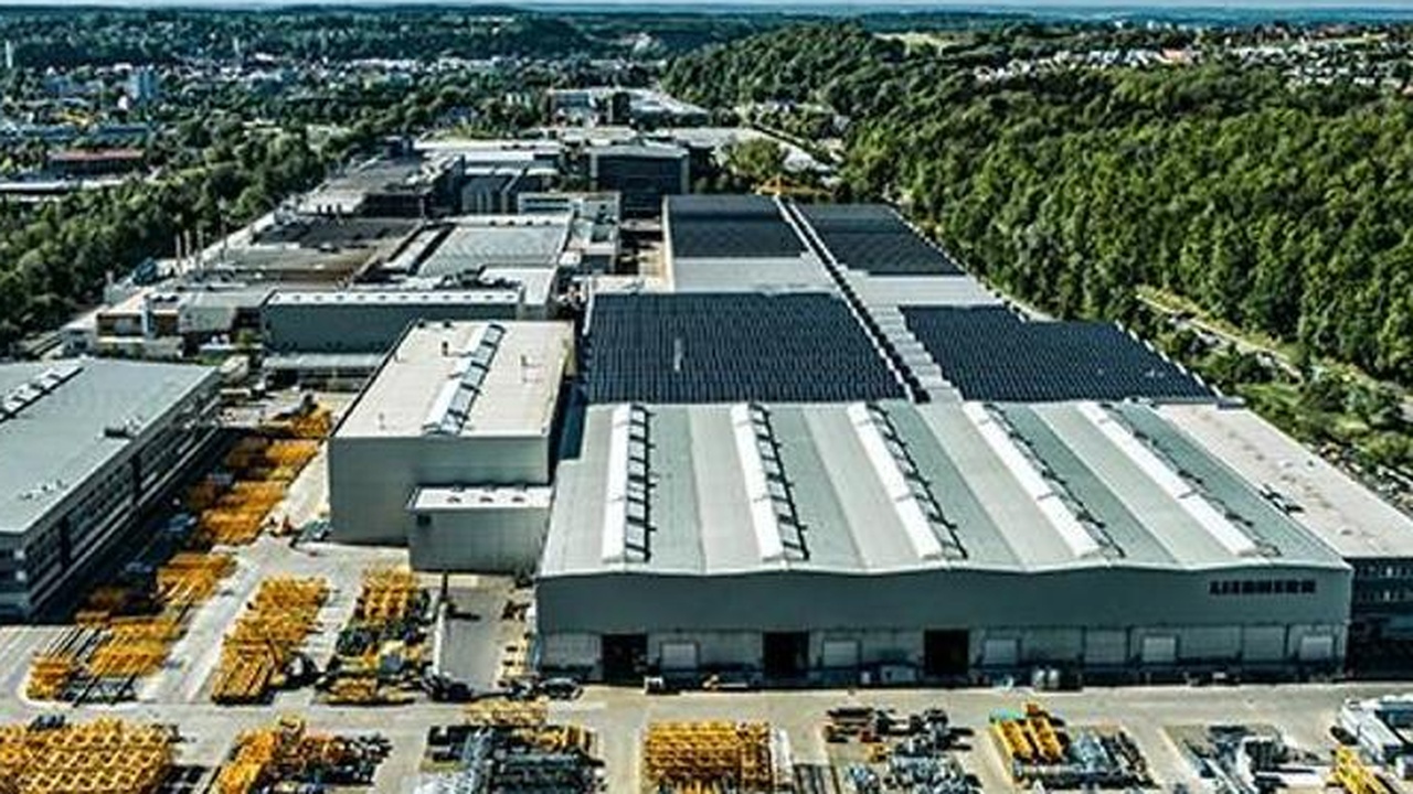 Russische Tochtergesellschaft von Liebherr bekommt Millionen vom Mutterkonzern